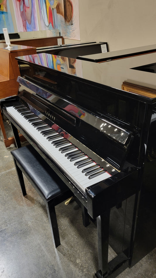 YAMAHA | B2 | 46" | HIGH POLISH EBONY | $4,990