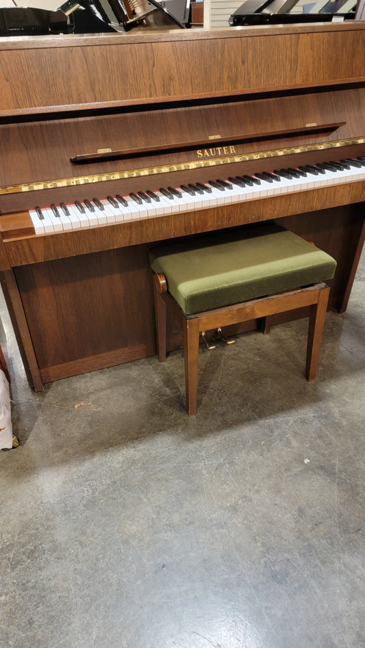 Sauter Piano 44" Console in Walnut